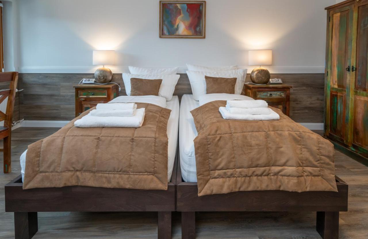Risa Hotels - Landgasthaus Zum Kreuz Gaggenau Exteriör bild