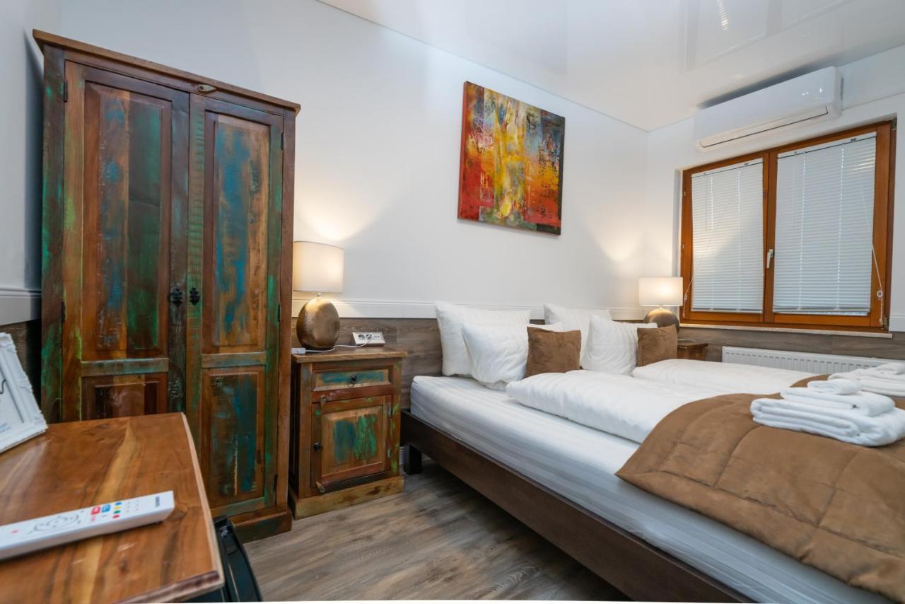 Risa Hotels - Landgasthaus Zum Kreuz Gaggenau Exteriör bild